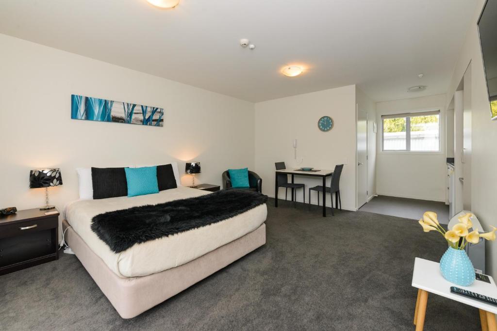 Ellena Court Motel photo 3