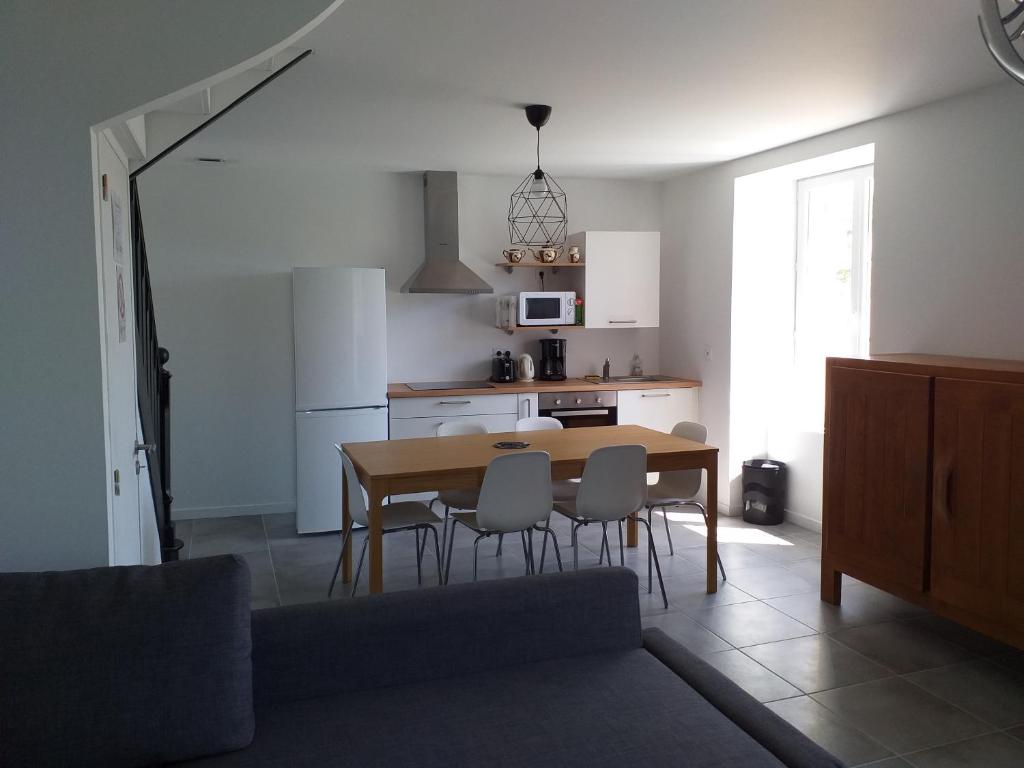 LA ROLANDE photo 4