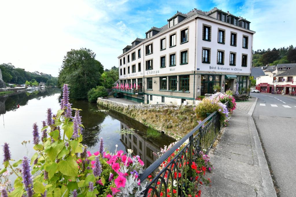 Hôtel Restaurant Du Château photo 2