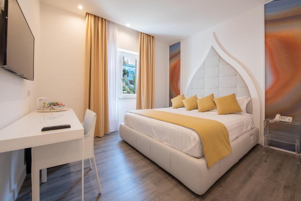 DIAMOND SUITE
