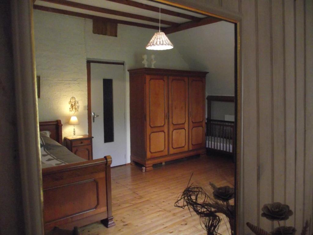 chambre campagnarde du grès rouge avec petit déj photo 2