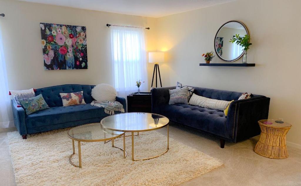 A.O. Bungalow - Modern Attached Home photo 3