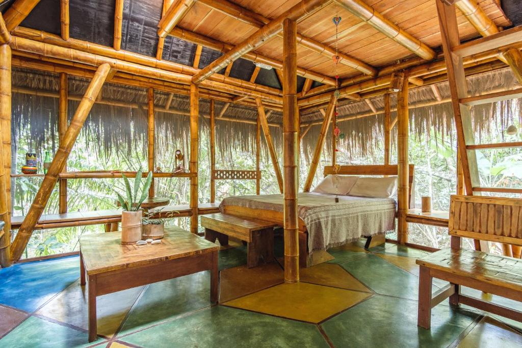 Universo Pol Bamboo Hostel photo 1