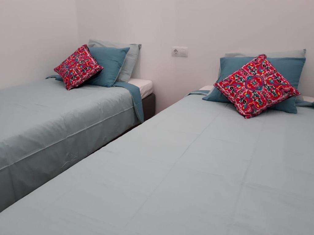 Vivienda Casa Mary - Tap to explore photos