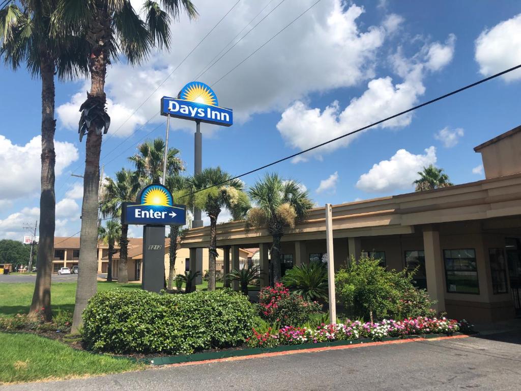 Days Inn by Wyndham Lake Charles photo 4