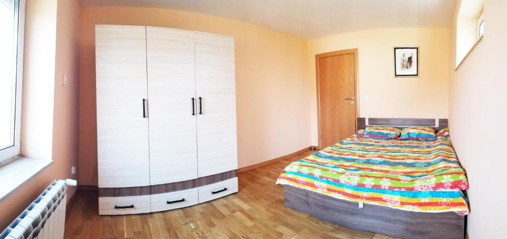 A Spacious 3 Bedroom Apartment in Bad Abbach/Regensburg photo 3