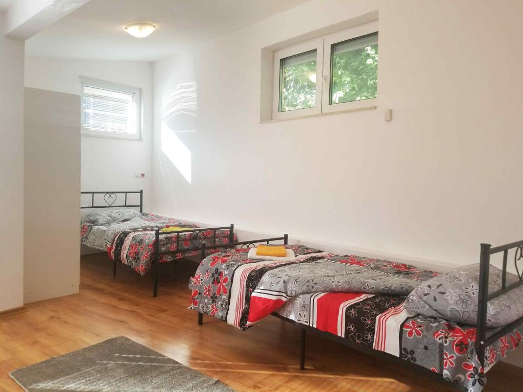 A Spacious 3 Bedroom Apartment in Bad Abbach/Regensburg photo 4