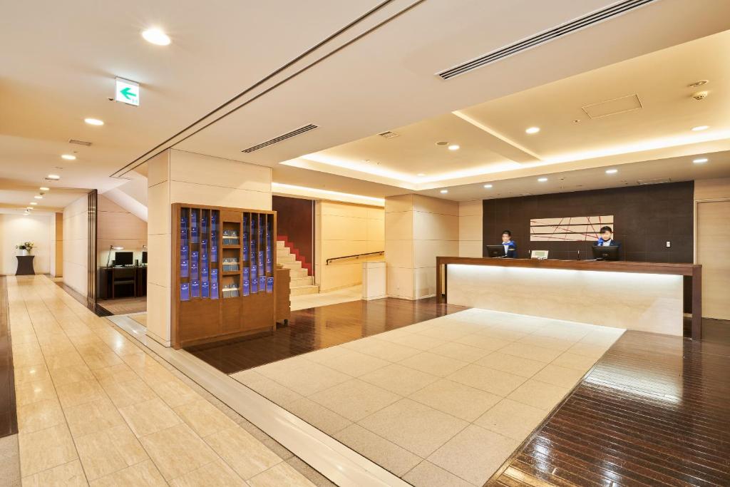MYSTAYS Shin Urayasu Conference Center photo 3