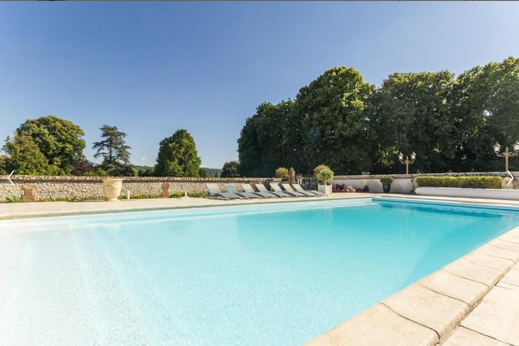 Grande villa d'exception en Normandie tennis, piscine photo 2