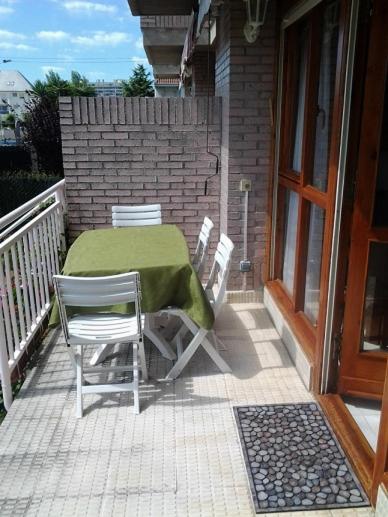 Adosado con Piscina y Jardín en Laredo a 100 mtrs de la playa photo 2