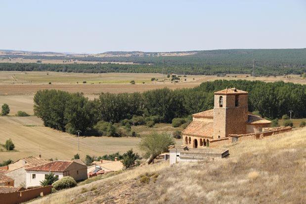 Tierras de Aguilera photo 4