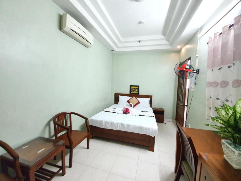 Khách sạn Trường Sơn