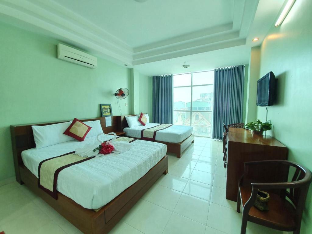 Khách sạn Trường Sơn