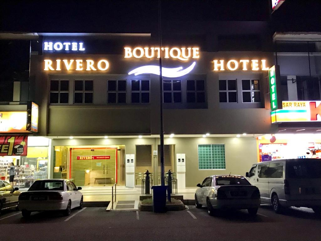 RIVERO BOUTIQUE HOTEL Seremban 2 photo 1