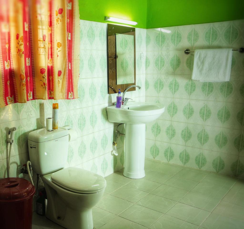 Mbeya Hotel - Tap to explore photos