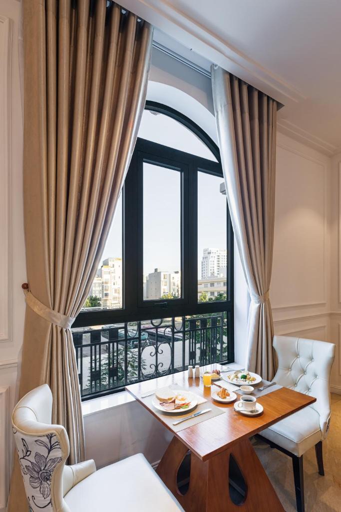 Ruby Light Hotel Danang