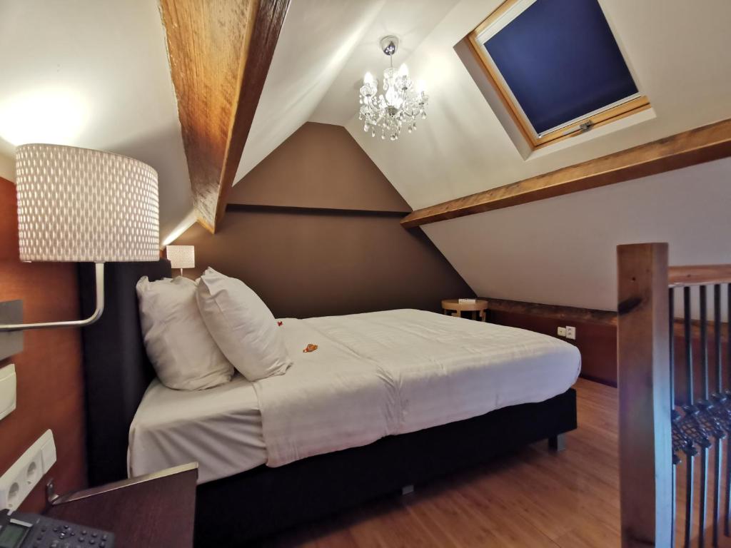 Двухместный (Двухуровневый двухместный номер с 1 кроватью), Chasse Hotel