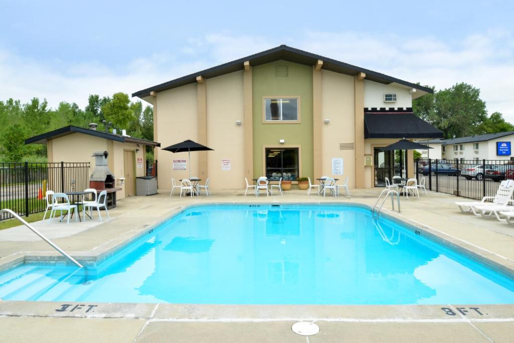 Valued Stay Madison image