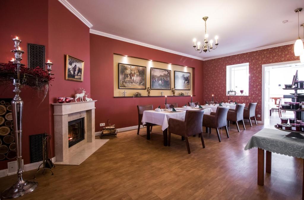 Pension und Restaurant Gutshaus Kaltenhof photo 4