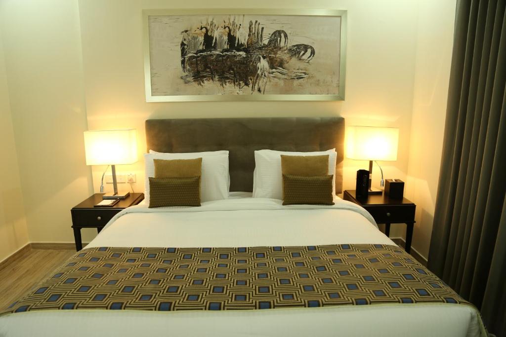 Uptown Hotel Apartment Fujairah By Gewan photo 1