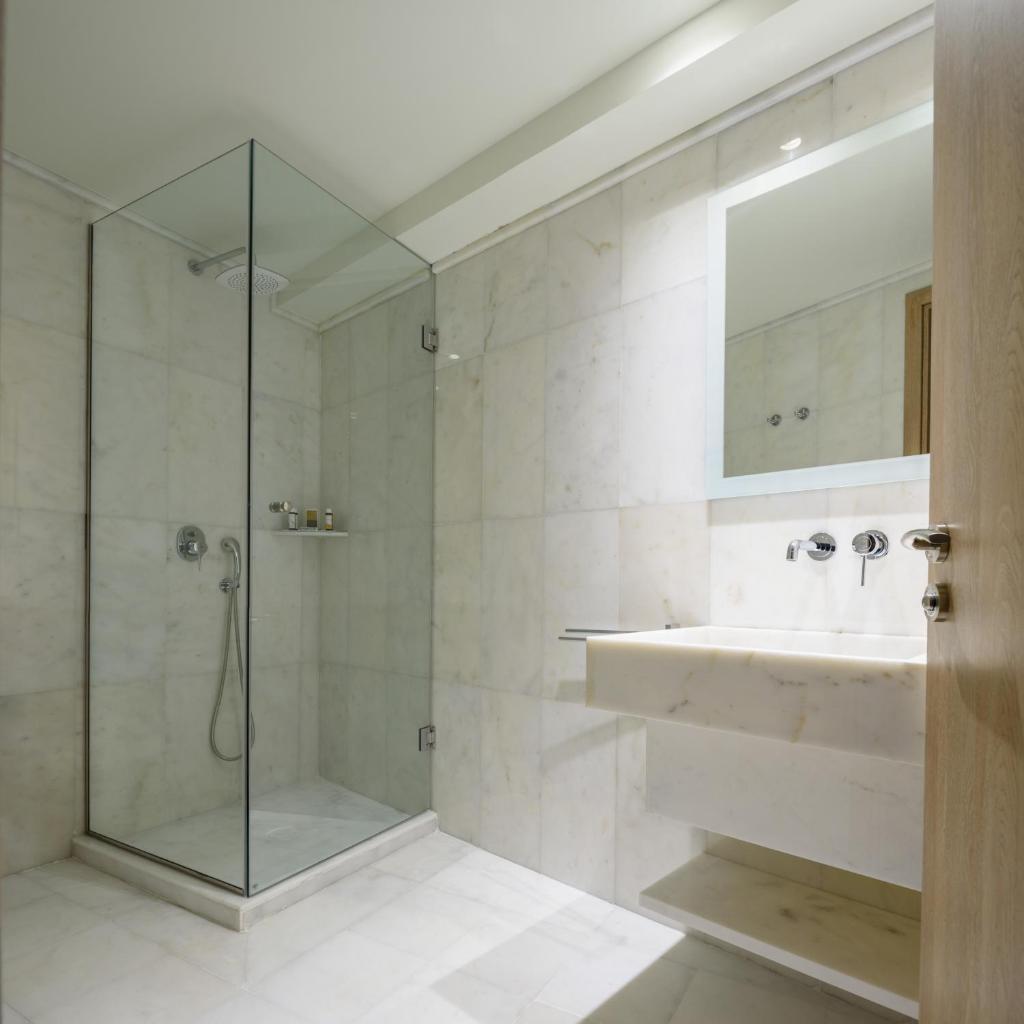 Двухместный (Двухместный номер Делюкс с 1 кроватью), Fos DownTown Suites