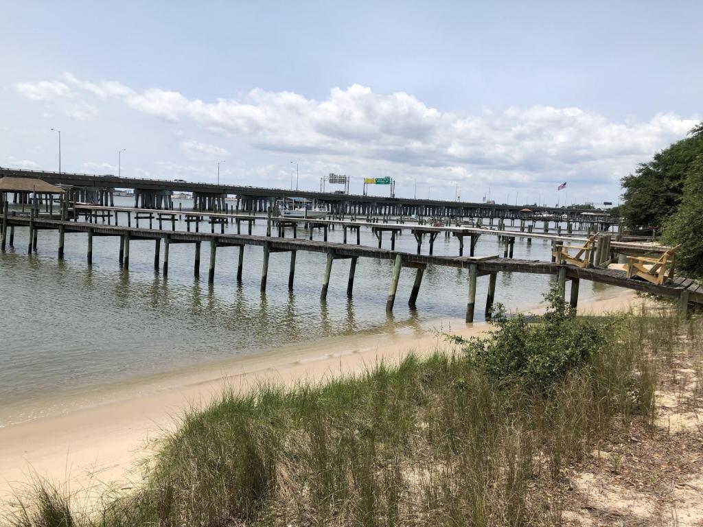 Harbor Delight On The Bay - Private Sandy Beach! Home photo 1