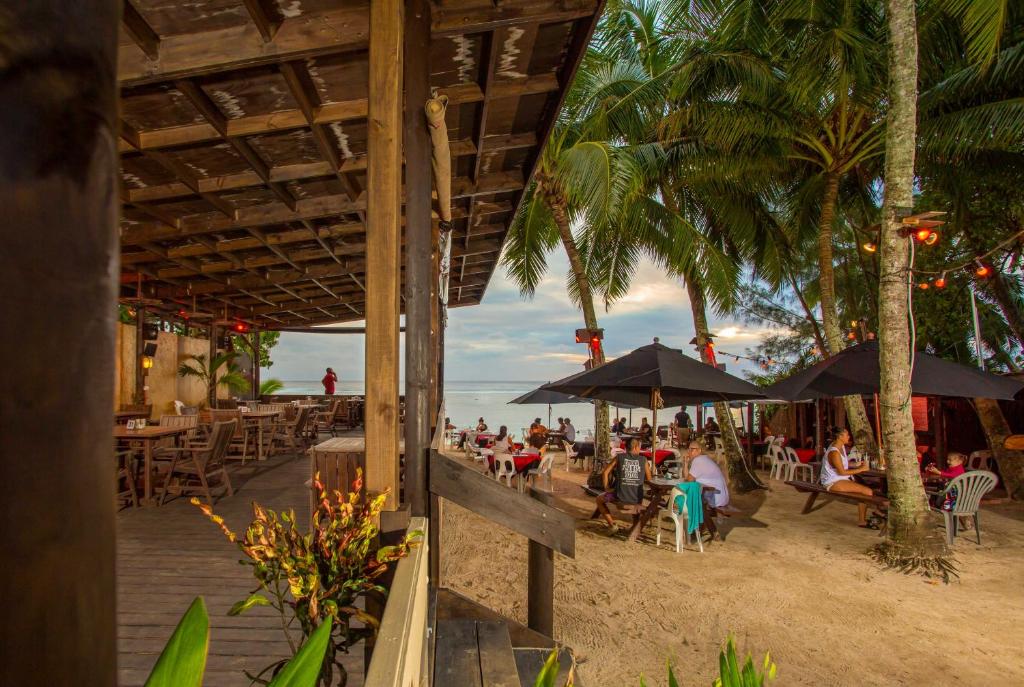 Castaway Resort photo 3