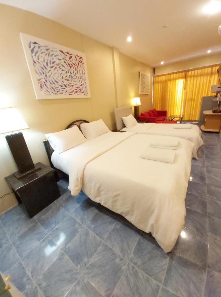 NB House Room Type - Quadruple Room