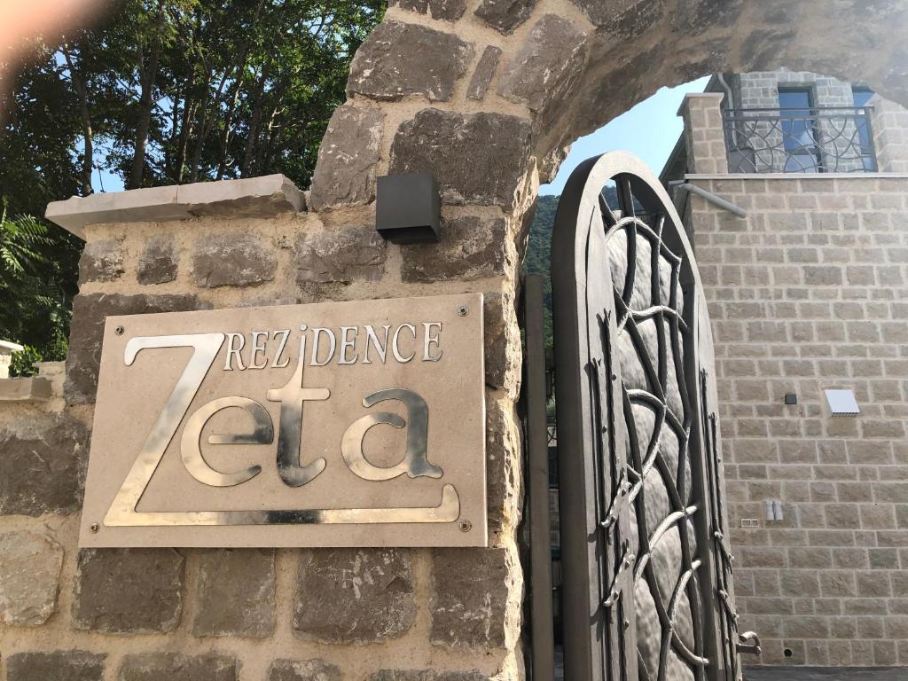 Zeta Residence photo 3