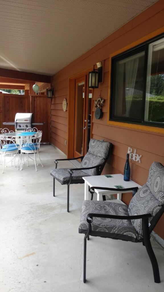 Nestledown B&B photo 3