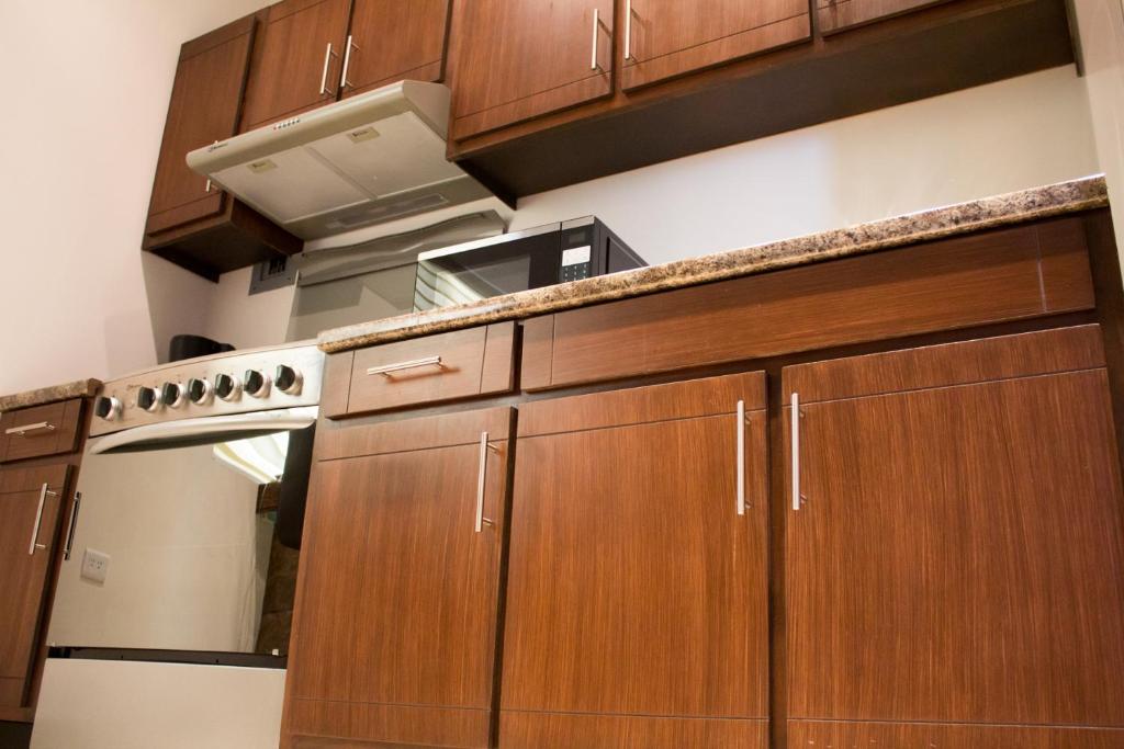Madison Suites photo 3
