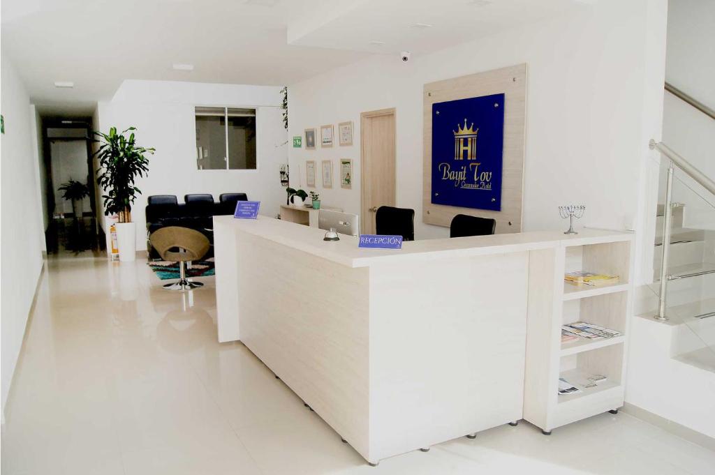 Bayit Tov Circunvalar Hotel