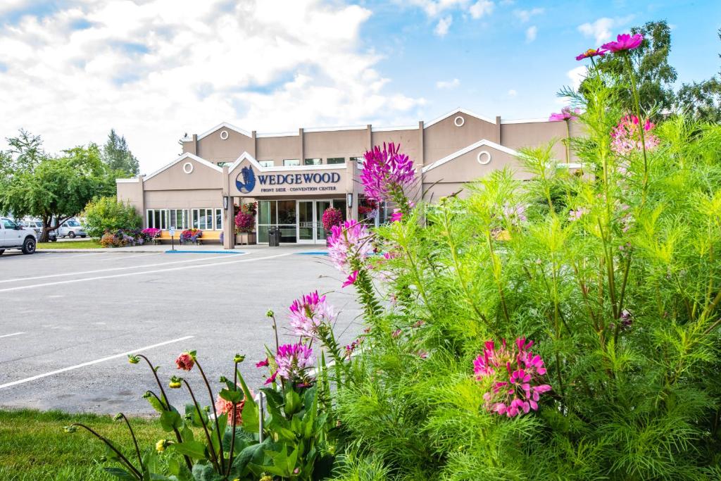 Wedgewood Resort image