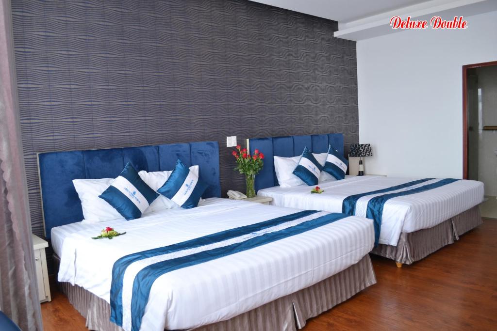 Mountain Town Hotel photo 4
