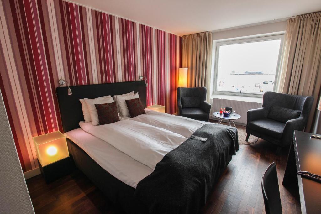 Двухместный (Двухместный номер Делюкс с 1 кроватью), First Hotel Witt