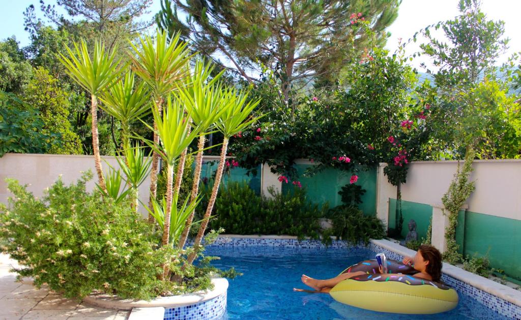 Villa Leut Montesol Tivat Krasici photo 4