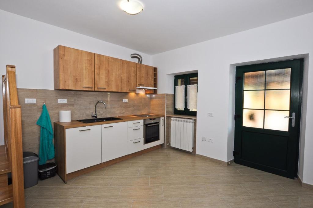 Gorgeous Istrian Villa photo 1
