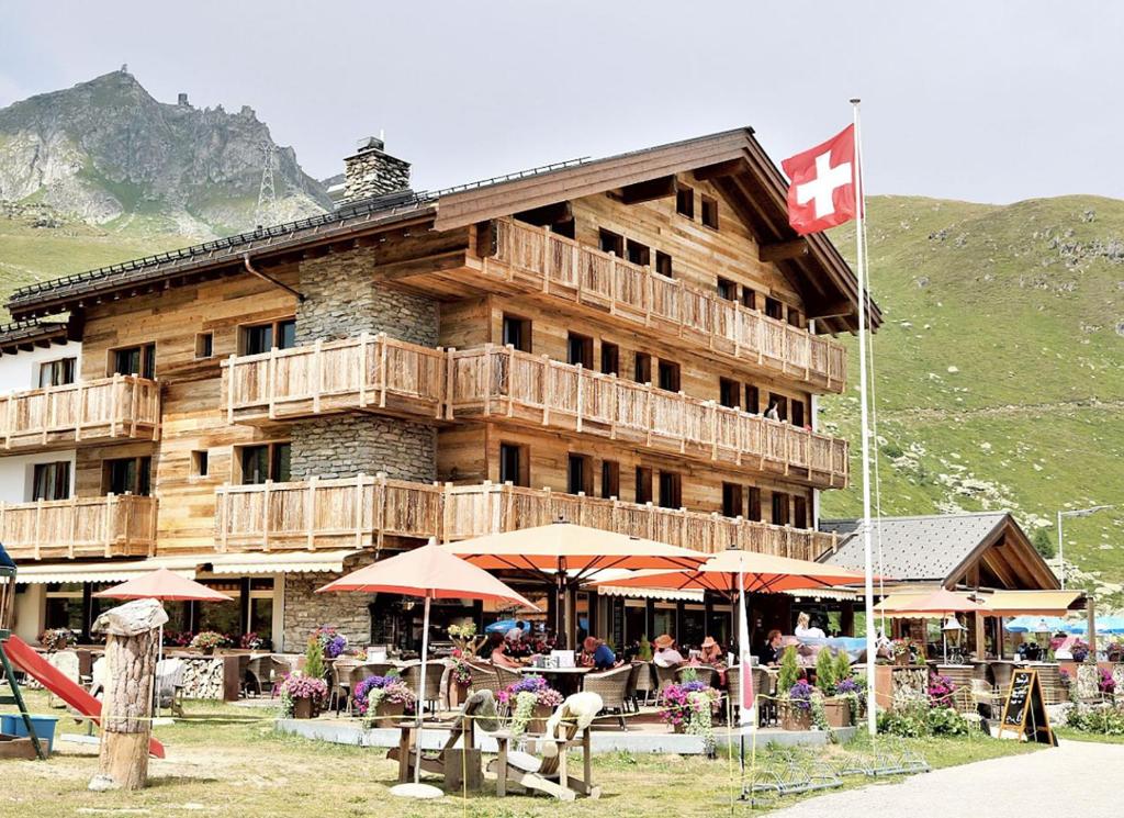 Hotel Alpina photo 1