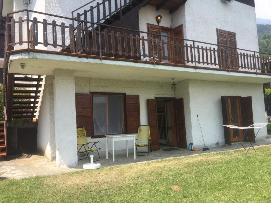 Appartamento Borno Giardino B&B photo 4