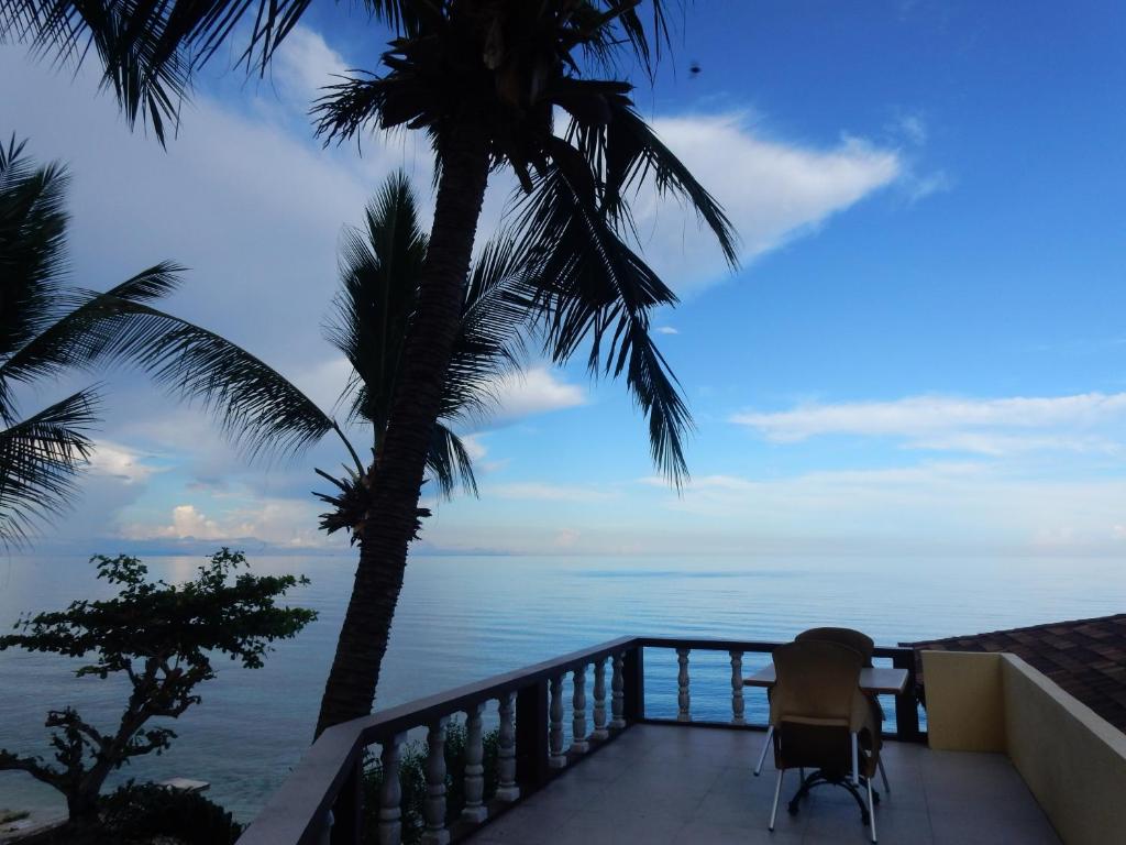 Oslob Seafari Resort photo 2