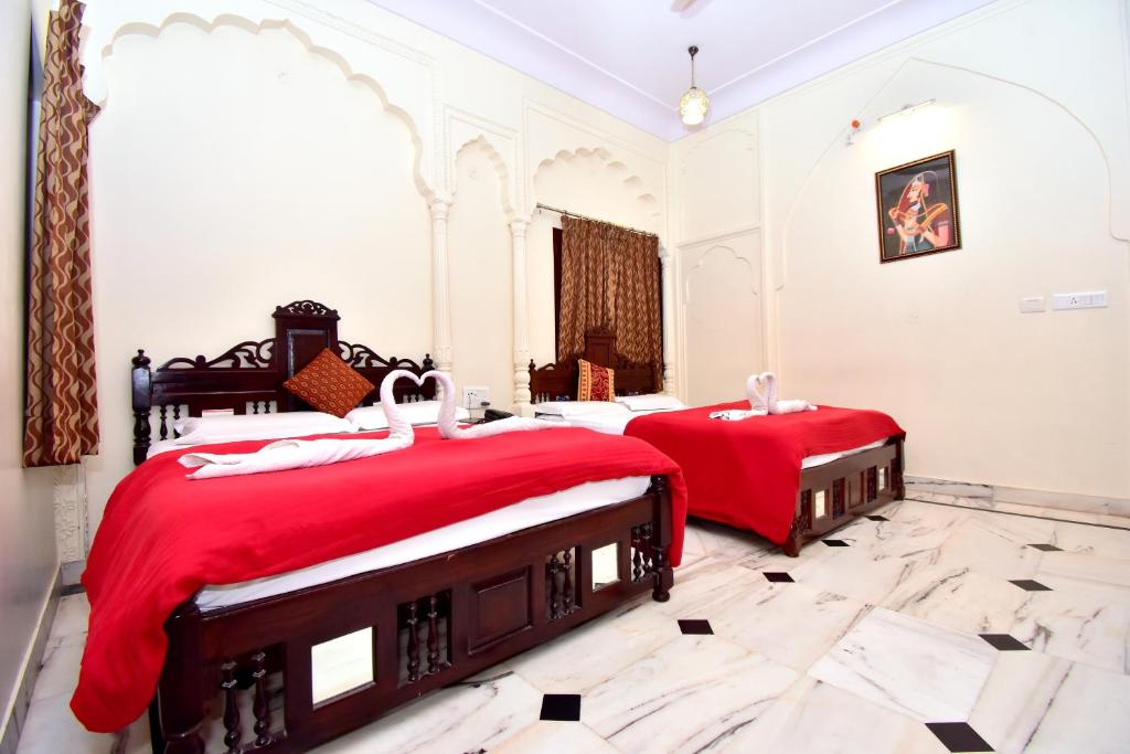 Семейный (Семейный номер с вентилятором (4 взрослых)), Hotel Kalyan