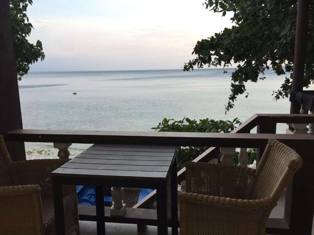 Oslob Seafari Resort photo 3