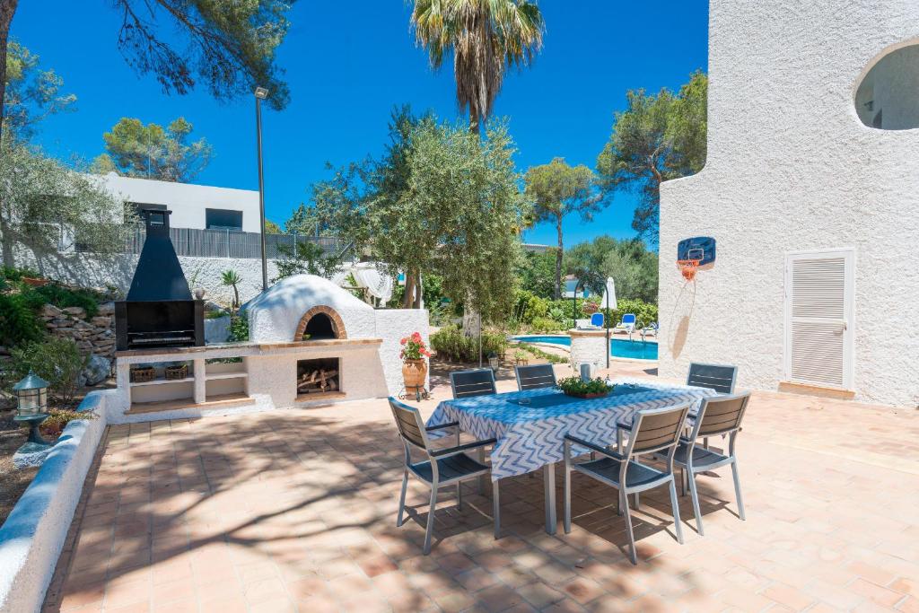 Villa LOS PINOS photo 2