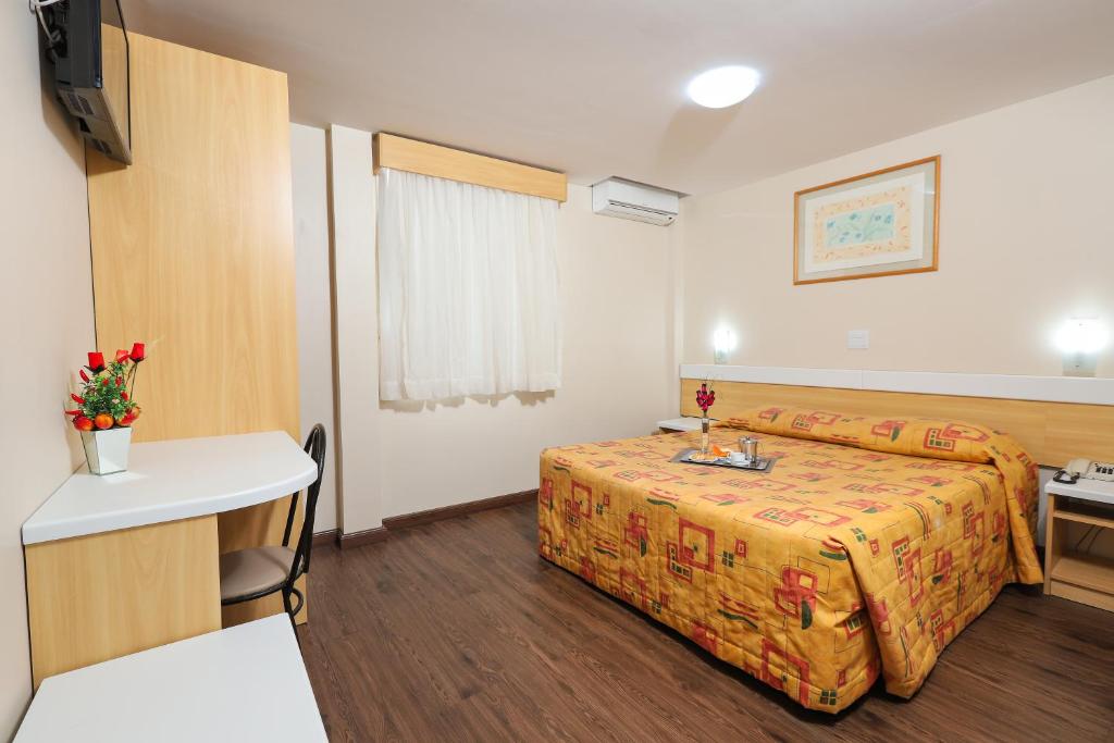 Hotel Express Terminal Tur - Rodoviária Porto Alegre photo 2