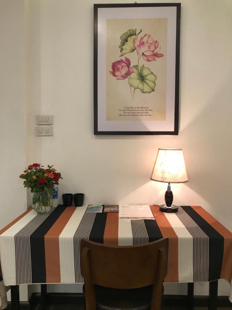 The Tournesol - Clean, Cozy and Private Home Stay - 5 mins to Hoan Kiem Lake