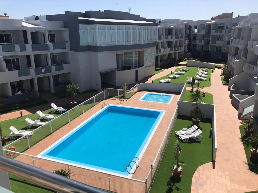 Nice and sunny apartment photo 1