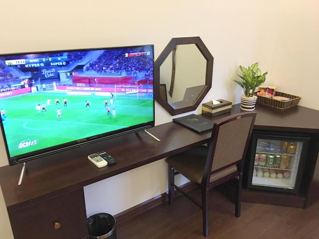 Двухместный (Номер Делюкс с кроватью размера «king-size»), T&M Luxury Hotel Hanoi