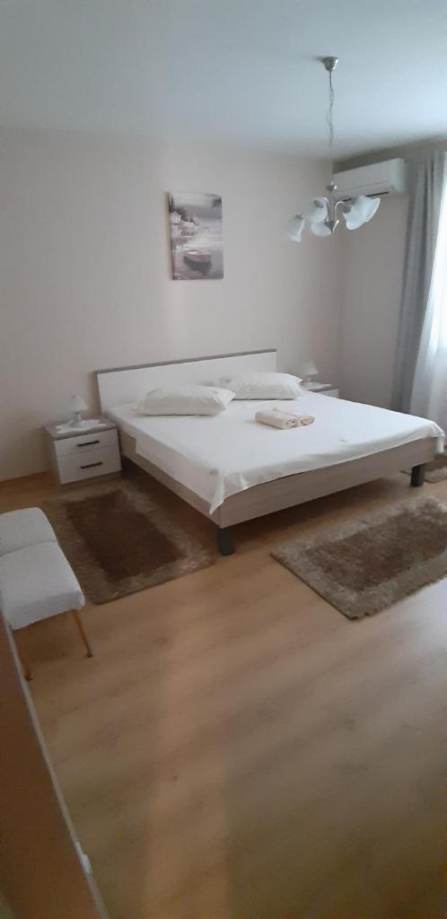 Apartment Biserka photo 1
