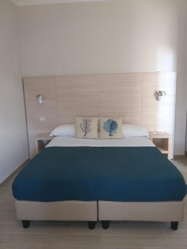 Cecio 5 Terre Rooms Room Type - Deluxe Double Room with Sea View