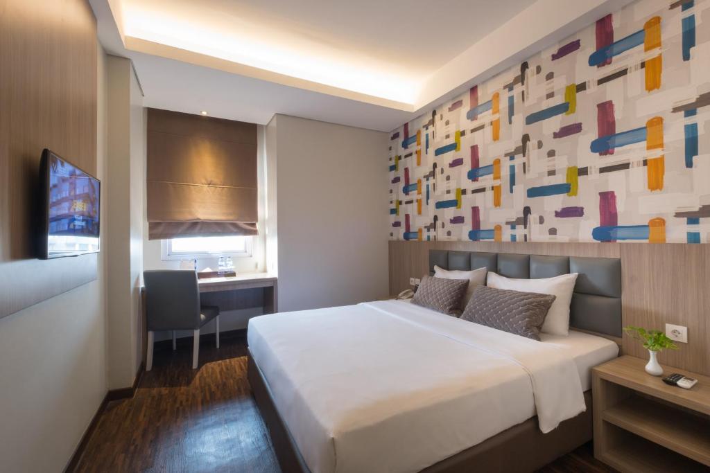 Двухместный (Двухместный номер Делюкс с 1 кроватью), Hotel 88 ITC Fatmawati Jakarta